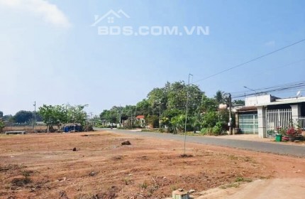 1 lô duy nhất MT nhựa 32m, gần chợ Tân Thành TP Đồng Xoài giá ngộp cc ngay